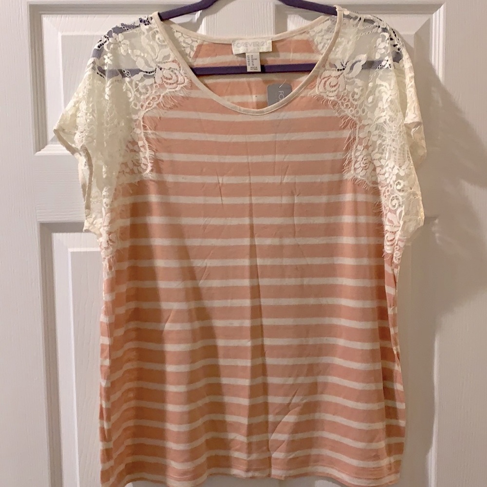 1X Forever 21+ top